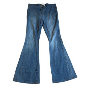 Free People Penny Pull On Bell Bottom Flare Jeans